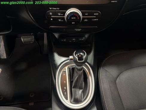 Used 2019 Kia Soul + image 17