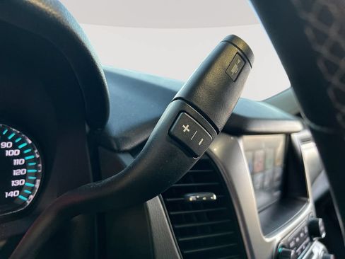 Used 2019 Chevrolet Tahoe LS AWD/4WD image 18