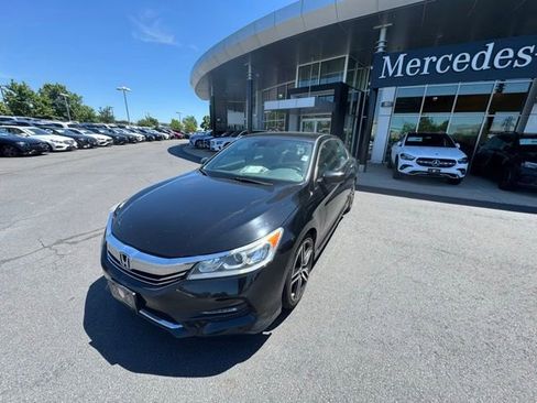 Used 2016 Honda Accord Sport image 17