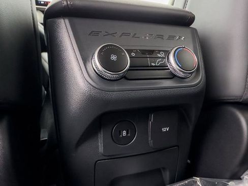 New 2026 Ford Explorer Active w/ Active Comfort Package image 25
