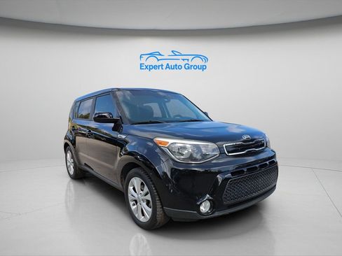 Used 2016 Kia Soul + w/ Audio Package image 5