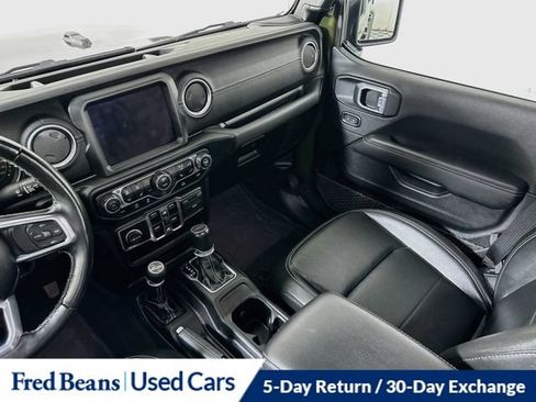 Used 2022 Jeep Gladiator Overland w/ Popular Equipment Package AWD/4WD image 30