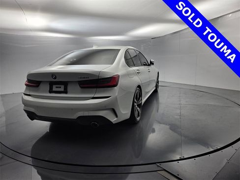 Used 2021 BMW 330i Sedan w/ M Sport Package image 9
