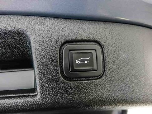 Certified 2024 Chevrolet Blazer EV LT AWD/4WD image 29