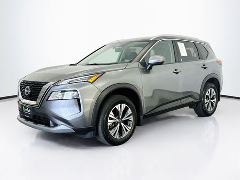 Used 2023 Nissan Rogue SV w/ SV Premium B Package AWD/4WD image 3