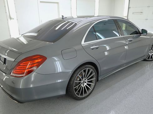 Used 2017 Mercedes-Benz S 550 Sedan w/ Sport Package w/ Sport Package image 25