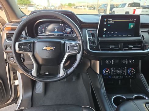 Used 2022 Chevrolet Tahoe Premier AWD/4WD image 14
