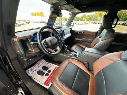 Used 2022 Ford Bronco Outer Banks AWD/4WD image 21