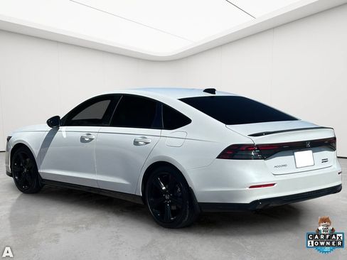 Used 2025 Honda Accord Sport image 4