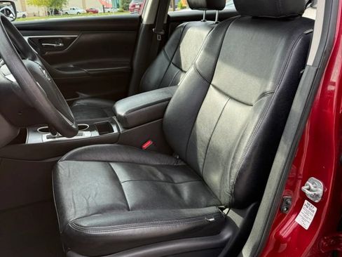 Used 2016 Nissan Altima 2.5 S w/ Power Driver Seat Package FWD image 10