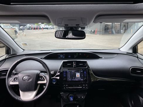 Used 2016 Toyota Prius Four w/ Advanced Technology Package FWD image 14