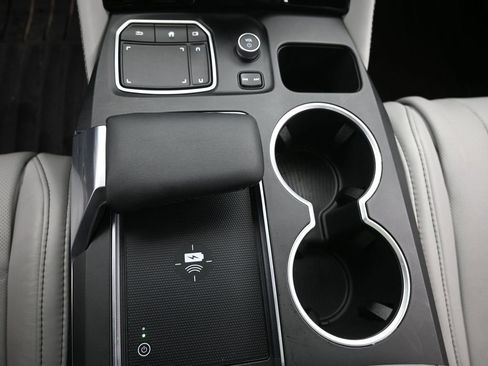 Used 2023 Acura MDX SH-AWD w/ Advance Package image 24