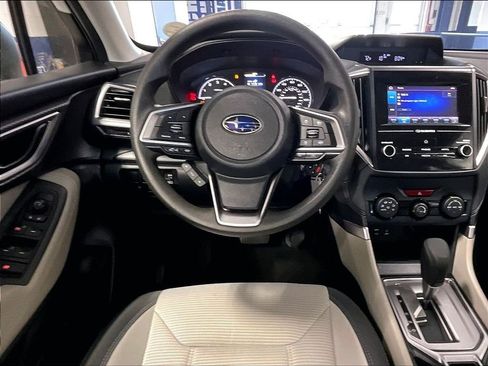 Used 2023 Subaru Forester AWD/4WD image 17
