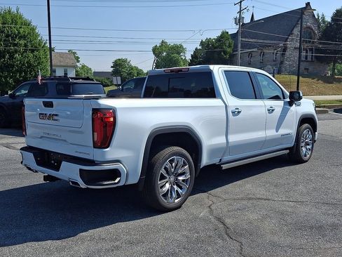 New 2026 GMC Sierra 1500 Denali w/ Denali Reserve Package AWD/4WD image 5
