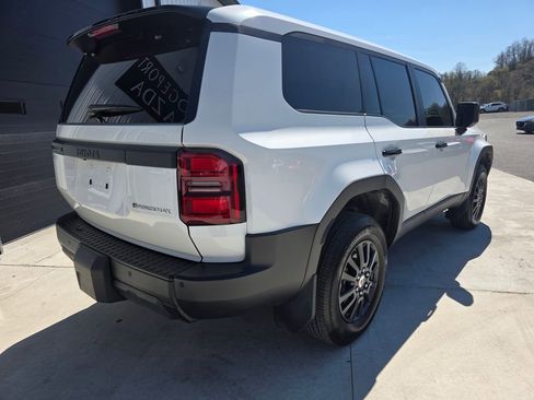 Used 2025 Toyota Land Cruiser 1958 image 5