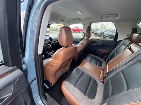 Used 2023 Ford Bronco Sport Outer Banks w/ Tech Package AWD/4WD image 14