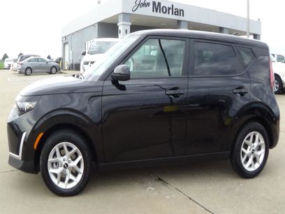 Used 2025 Kia Soul LX w/ LX Technology Package