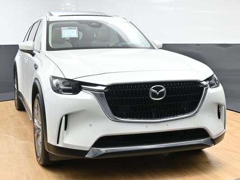 Used 2024 MAZDA CX-90 3.3 Turbo w/ Premium Package AWD/4WD image 4