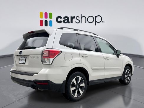 Used 2017 Subaru Forester 2.5i Limited image 5