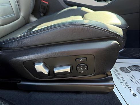 Used 2019 BMW X4 M40i w/ Executive Package image 40