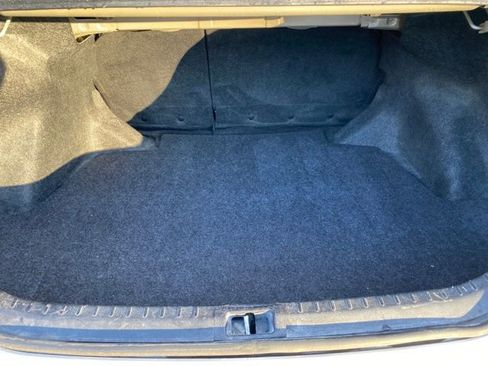 Used 2018 Toyota Corolla L image 24