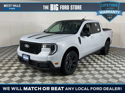 New 2026 Ford Maverick Lariat w/ Black Appearance Package