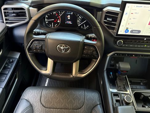 Used 2022 Toyota Tundra Limited w/ TRD Off-Road Package AWD/4WD image 27