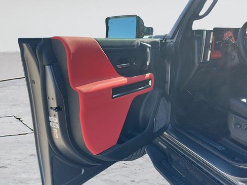 New 2026 GMC Hummer EV 3X w/ Carbon Fiber Edition Package AWD/4WD image 17