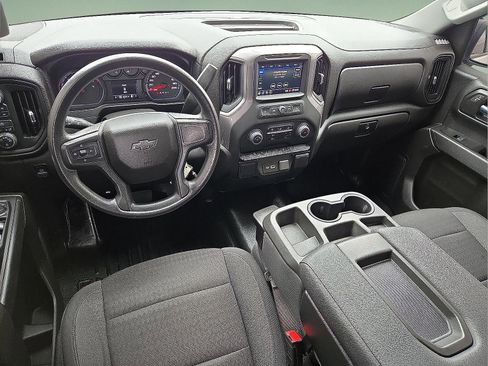 Used 2022 Chevrolet Silverado 1500 Custom Trail Boss w/ LPO, Dark Essentials Package image 11