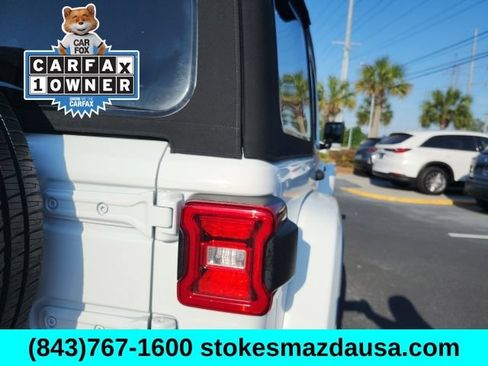 Used 2023 Jeep Wrangler Unlimited Sahara w/ Cold Weather Group AWD/4WD image 26
