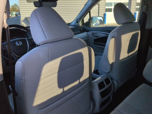 Used 2023 Honda Ridgeline RTL image 19