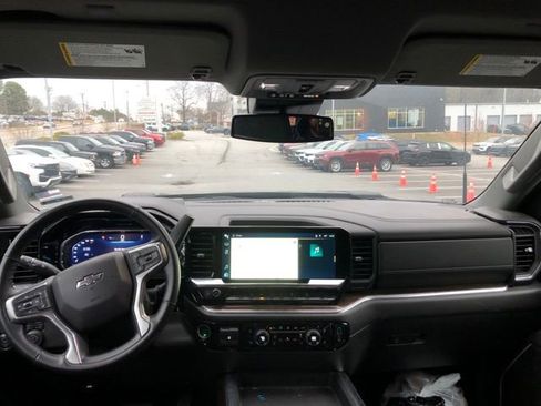 Used 2025 Chevrolet Silverado 2500 LT w/ Trail Boss Package image 15