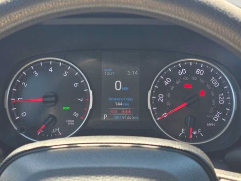 Used 2022 Toyota RAV4 LE AWD/4WD image 20