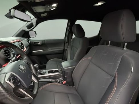 Used 2020 Toyota Tacoma TRD Sport w/ XP Trail w/ Drop Step Package image 16