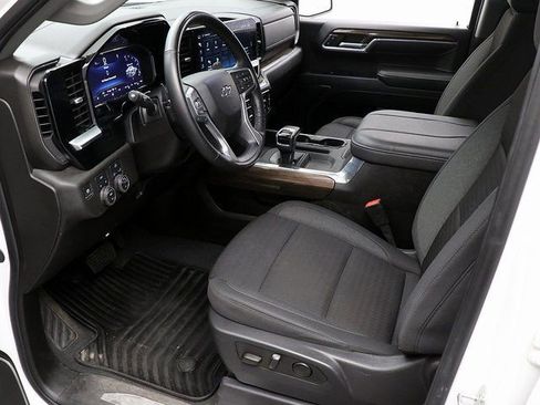 Used 2024 Chevrolet Silverado 1500 RST image 14