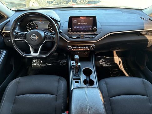 Used 2019 Nissan Altima 2.5 SV image 19