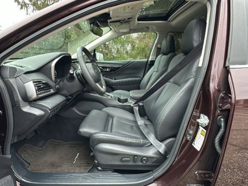 Used 2025 Subaru Outback Limited XT image 13