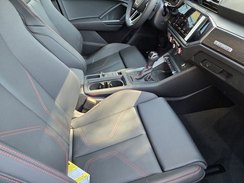 New 2025 Audi Q3 2.0T Premium Plus image 16