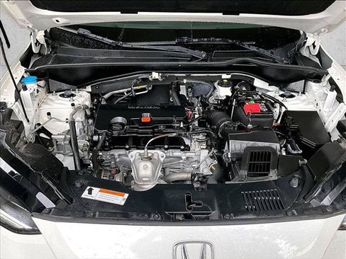 Used 2023 Honda HR-V Sport image 11