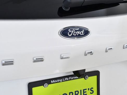 New 2026 Ford Escape SE w/ PHEV Premium Package image 22