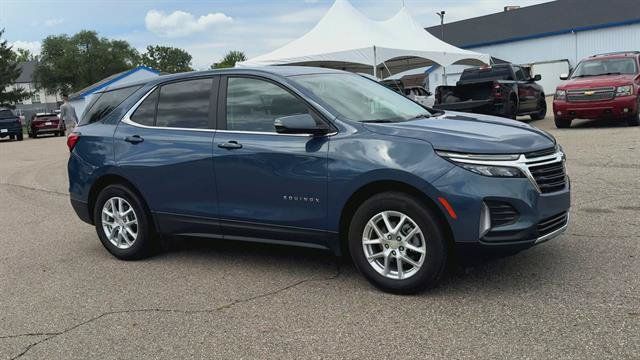 Certified 2024 Chevrolet Equinox LT FWD image 2