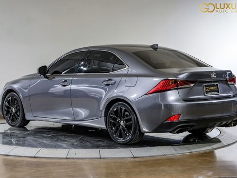Used 2018 Lexus IS 300 300 image 9