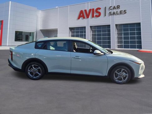 Used 2025 Kia K4 FWD image 5