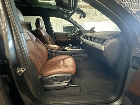 Used 2018 Audi Q7 2.0T Premium Plus AWD/4WD image 11