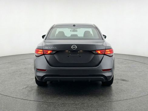 Used 2025 Nissan Sentra SV image 7