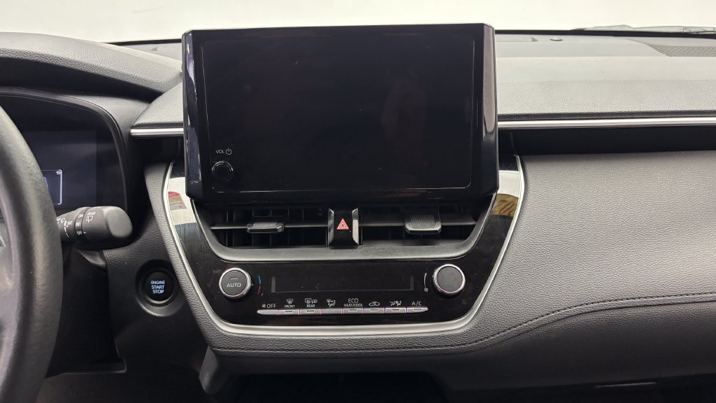 Certified 2026 Toyota Corolla Cross LE FWD image 19
