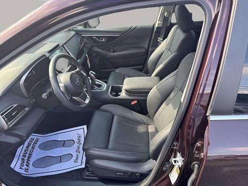 Used 2025 Subaru Outback Limited image 16
