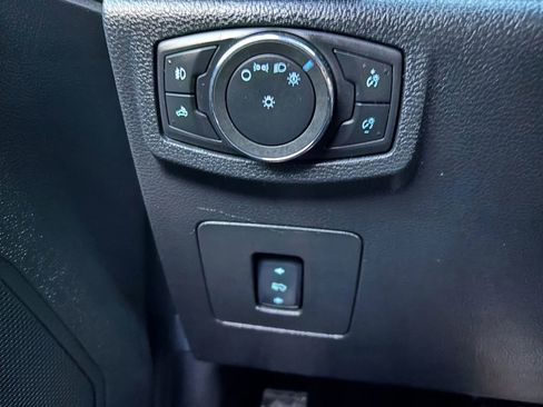 Used 2015 Ford F150 XLT w/ Equipment Group 302A Luxury image 27