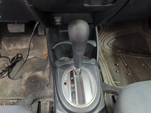 Used 2012 Honda Fit image 36