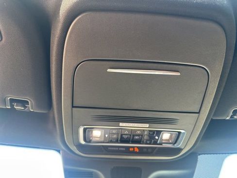 Used 2026 Lincoln Navigator Reserve AWD/4WD image 20